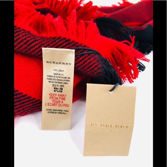 Burberry Unisex Half Mega Fashion Fringe Scarf - Picture 7 of 12